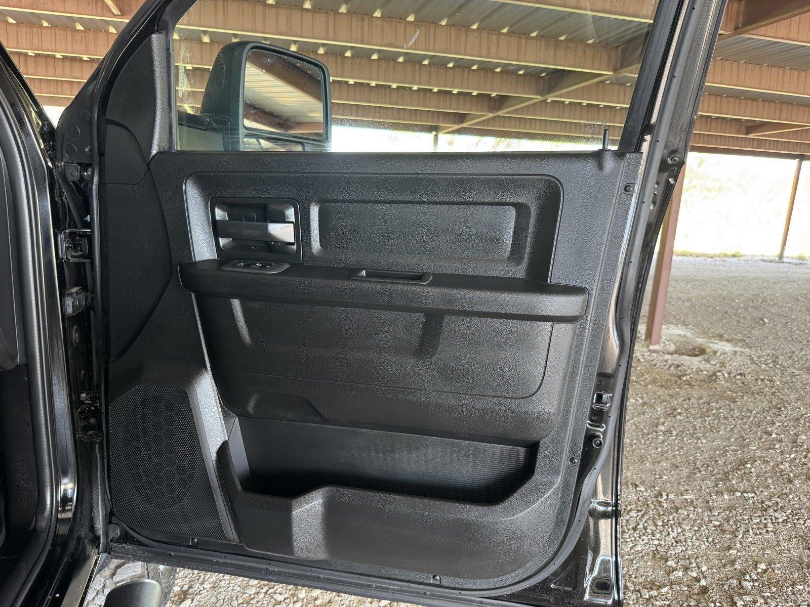 2027 RAM Ram 2500 RAM 2500 WARLOCK CREW CAB 4X4 6'4' BOX