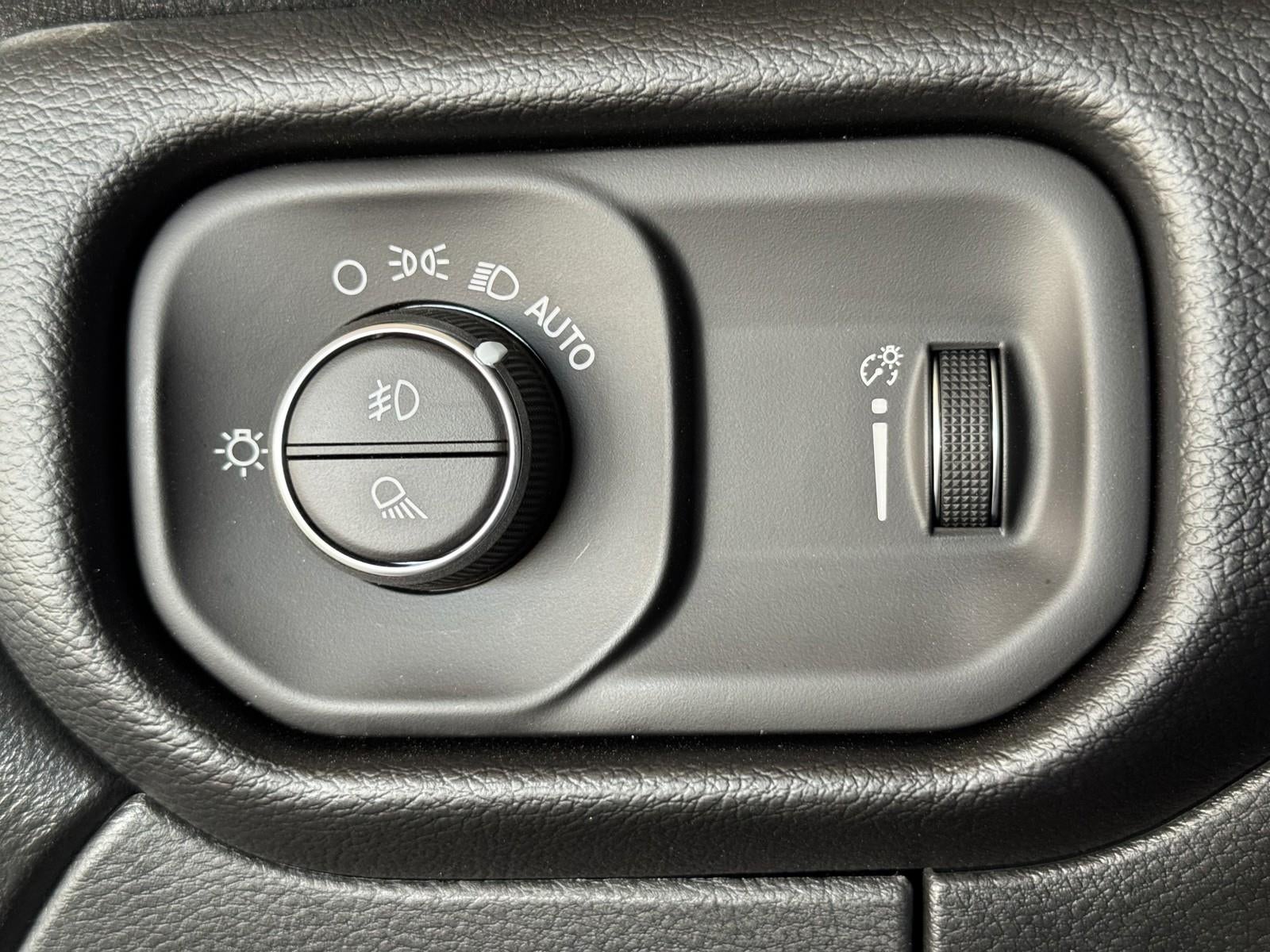 2026 RAM Ram 2500 RAM 2500 LONE STAR CREW CAB 4X4 6'4' BOX