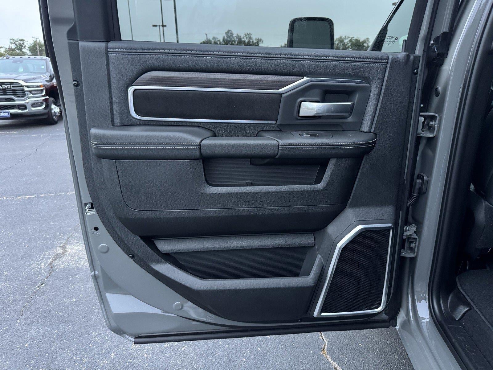 2027 RAM Ram 2500 RAM 2500 LARAMIE CREW CAB 4X4 6'4' BOX