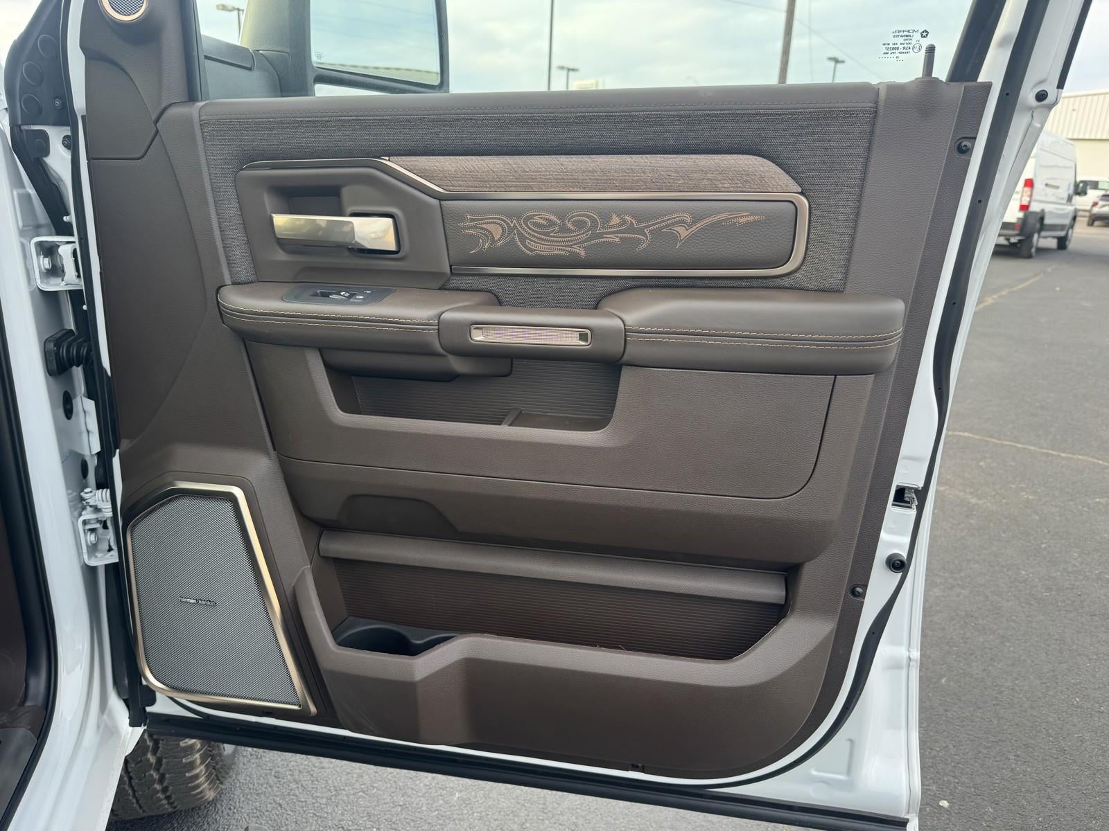 2026 RAM Ram 2500 RAM 2500 LIMITED LONGHORN CREW CAB 4X4 6'4' BOX