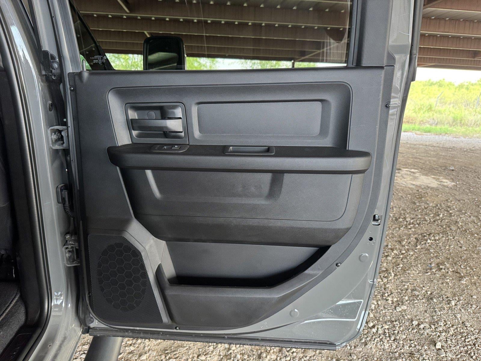 2027 RAM 3500 Tradesman