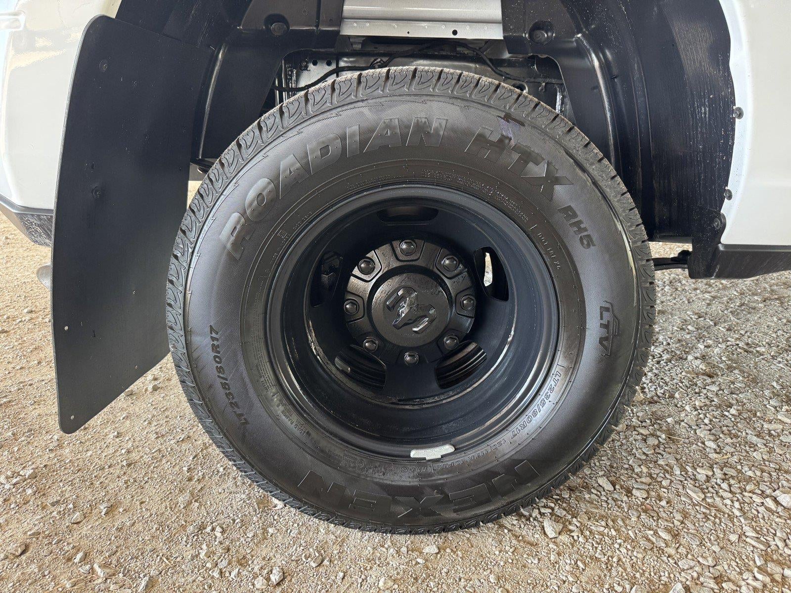 2027 RAM Ram 3500 RAM 3500 TRADESMAN CREW CAB 4X4 8' BOX