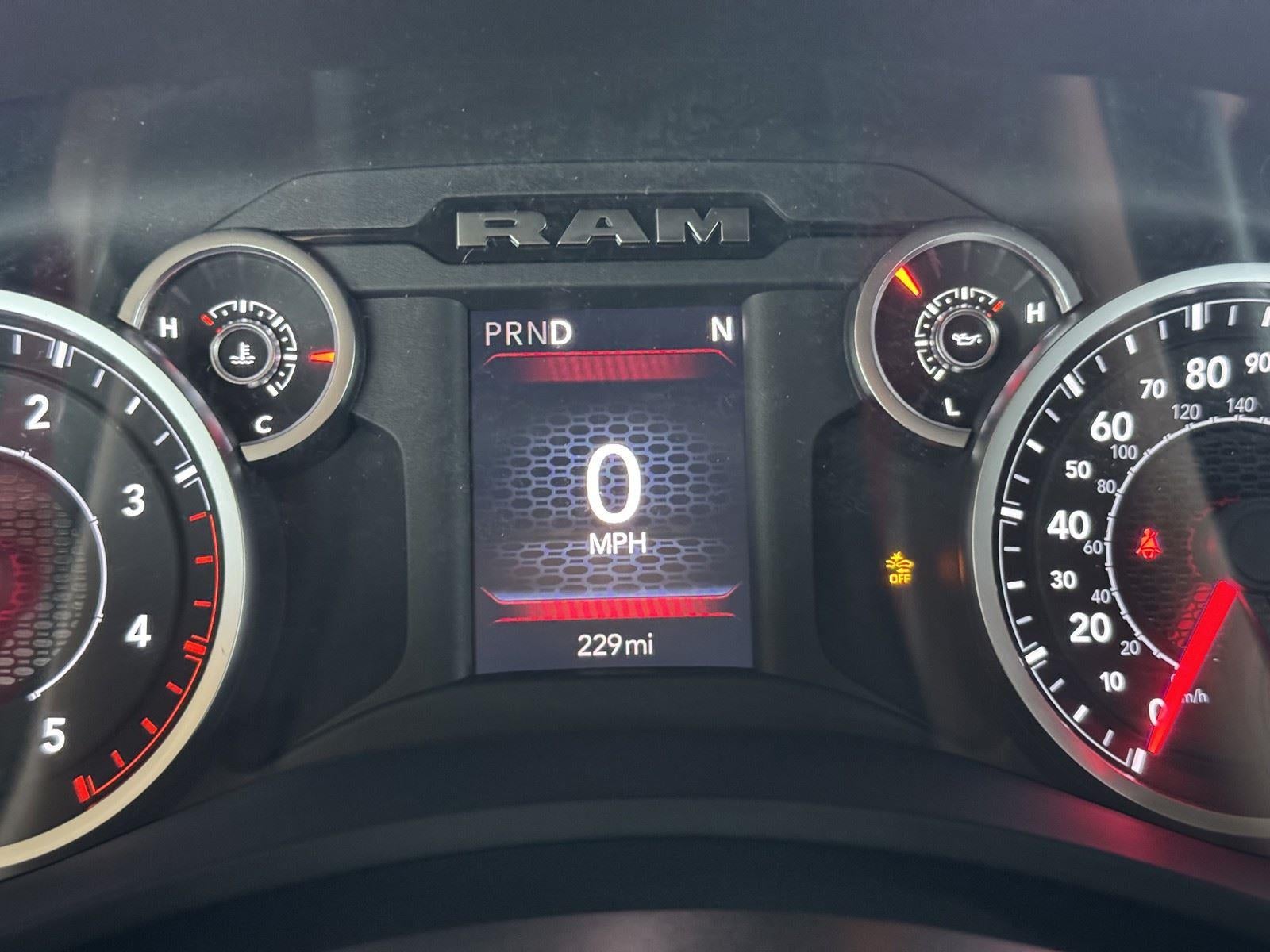 2026 RAM Ram 3500 RAM 3500 TRADESMAN CREW CAB 4X4 8' BOX