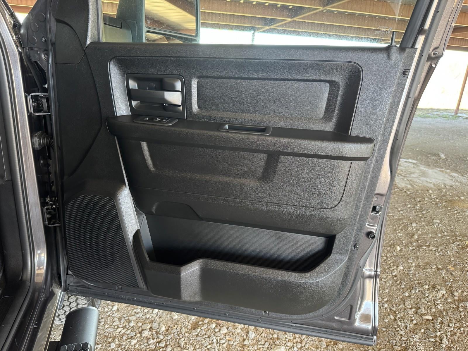 2026 RAM Ram 3500 RAM 3500 TRADESMAN CREW CAB 4X4 8' BOX