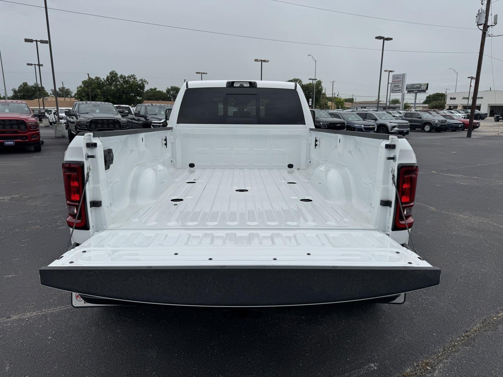 2026 RAM Ram 3500 RAM 3500 TRADESMAN CREW CAB 4X4 8' BOX