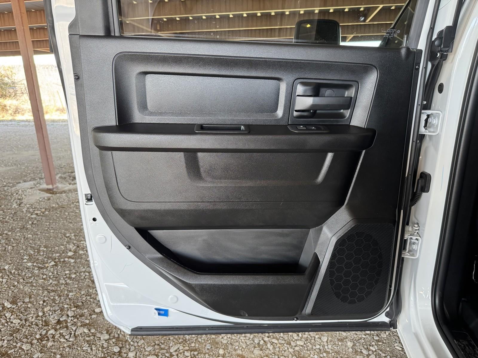 2026 RAM Ram 3500 RAM 3500 TRADESMAN CREW CAB 4X4 8' BOX