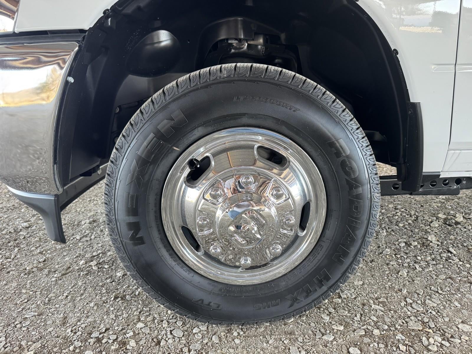 2026 RAM Ram 3500 RAM 3500 TRADESMAN CREW CAB 4X4 8' BOX