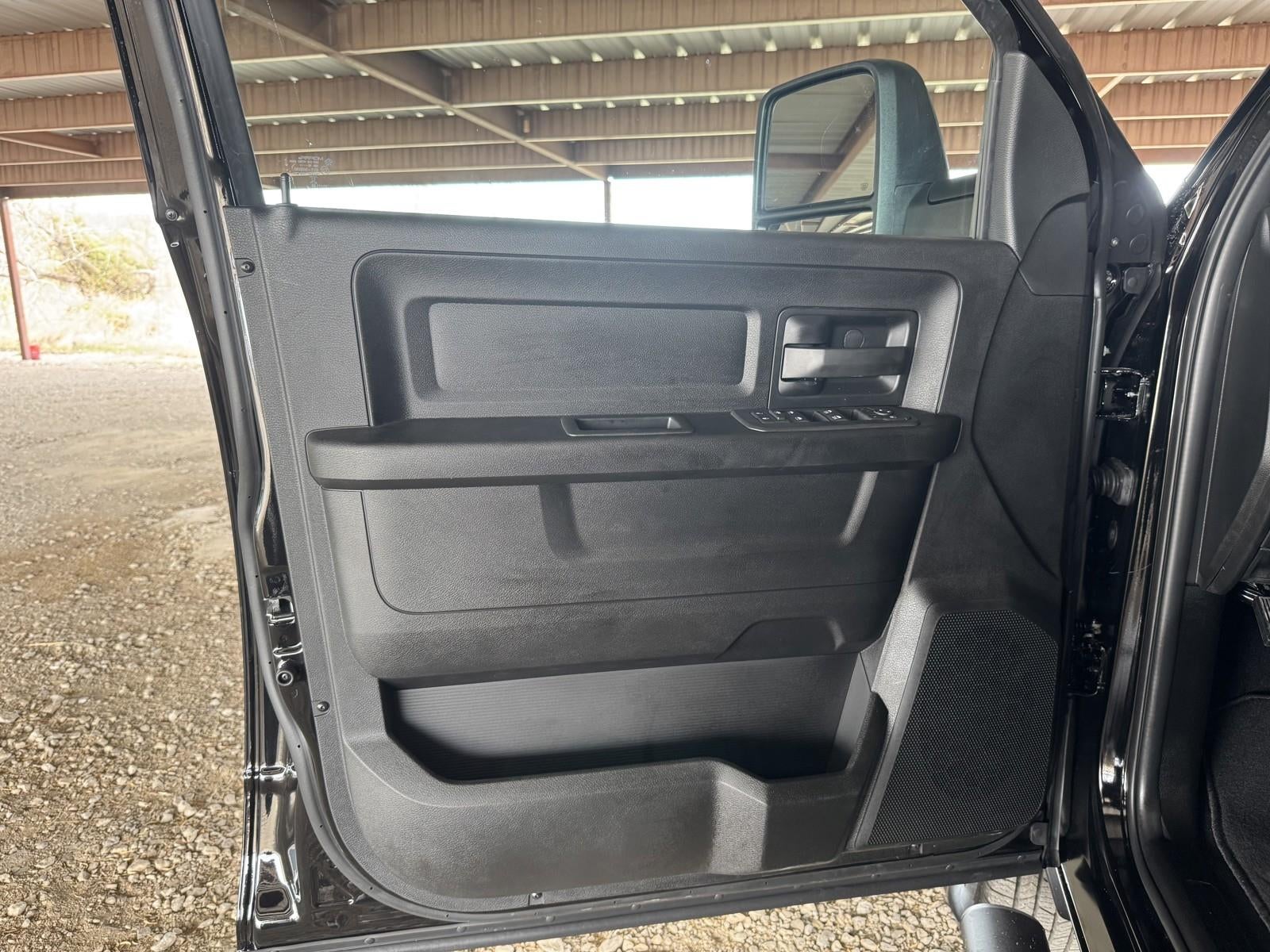 2026 RAM Ram 3500 RAM 3500 TRADESMAN CREW CAB 4X4 8' BOX