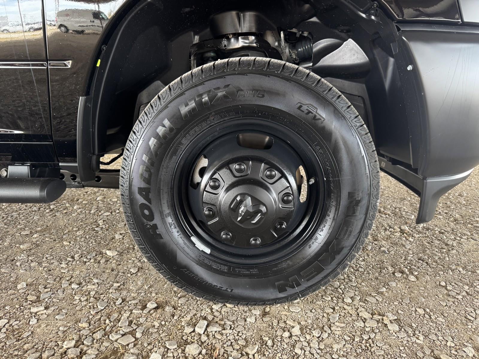 2026 RAM Ram 3500 RAM 3500 TRADESMAN CREW CAB 4X4 8' BOX