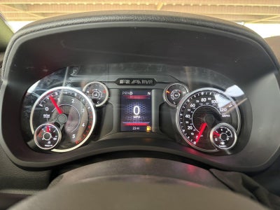 2027 RAM Ram 3500 RAM 3500 TRADESMAN CREW CAB 4X4 8' BOX