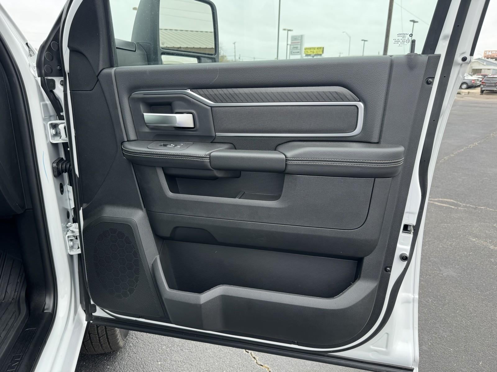 2026 RAM Ram 3500 RAM 3500 LONE STAR CREW CAB 4X4 8' BOX