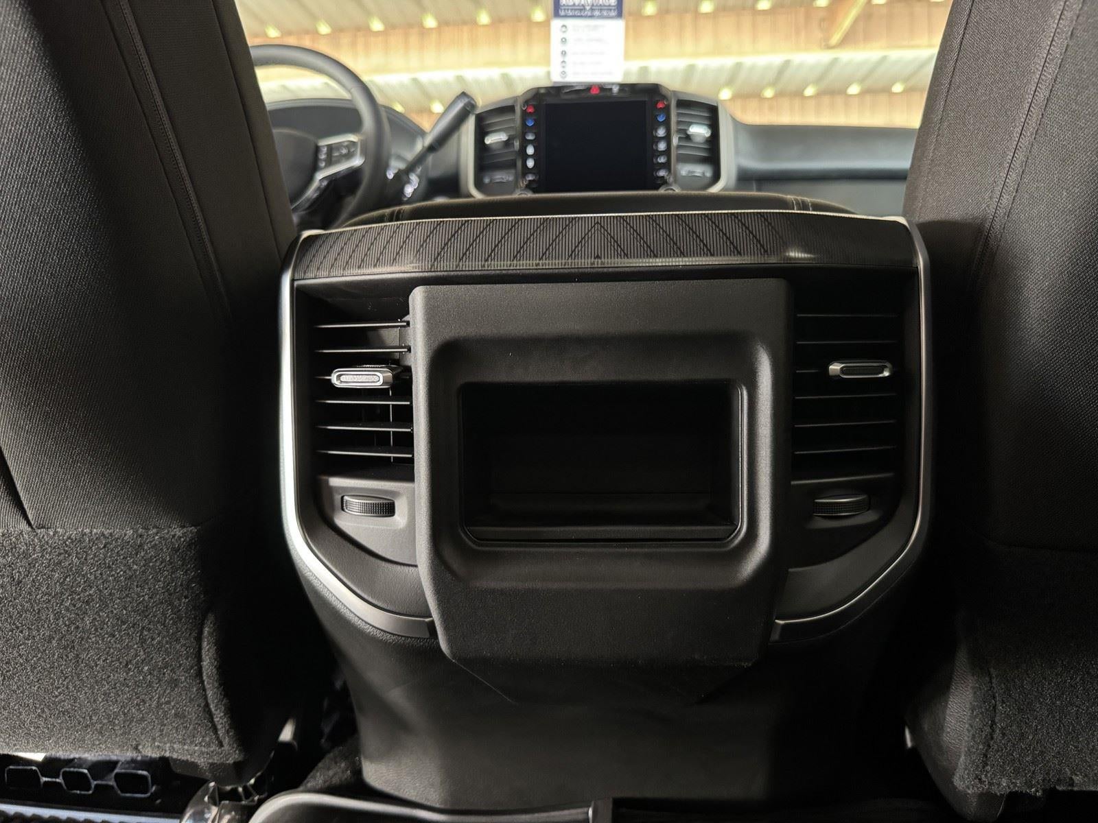 2026 RAM Ram 3500 RAM 3500 LONE STAR CREW CAB 4X4 8' BOX