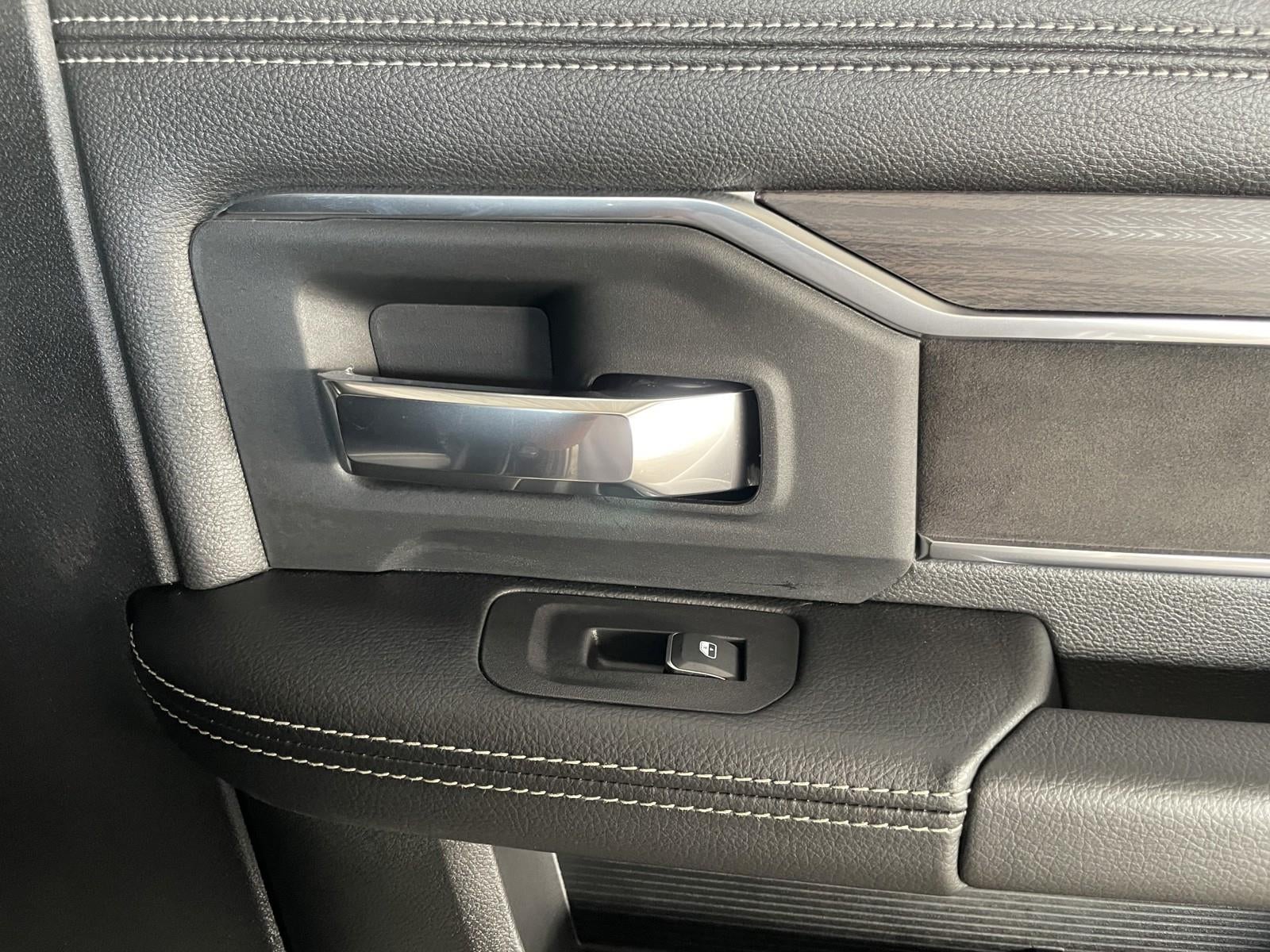 2026 RAM Ram 3500 RAM 3500 LARAMIE CREW CAB 4X4 8' BOX