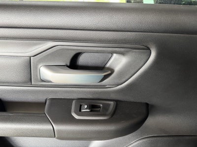 2026 RAM 1500 RAM 1500 EXPRESS CREW CAB 4X4 5'7' BOX