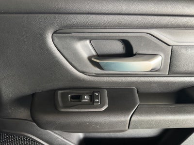 2026 RAM 1500 RAM 1500 EXPRESS CREW CAB 4X4 5'7' BOX