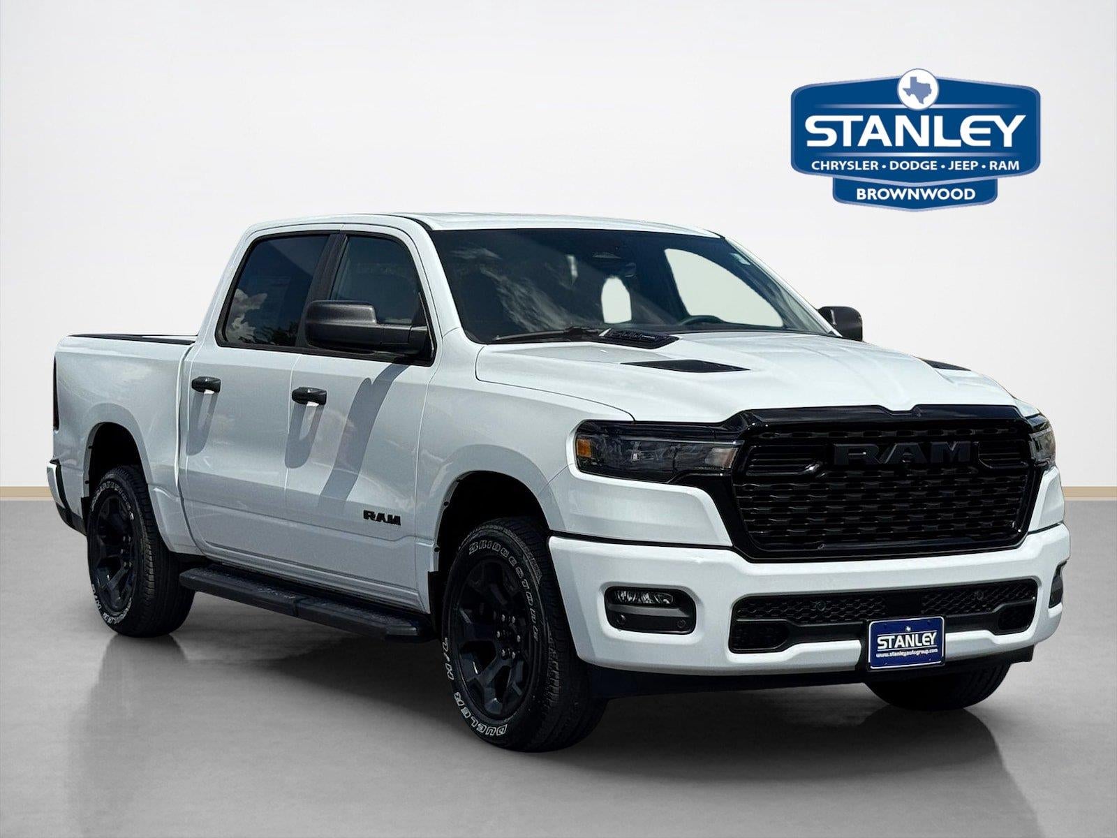 2027 RAM Ram 1500 RAM 1500 EXPRESS CREW CAB 4X4 5'7' BOX