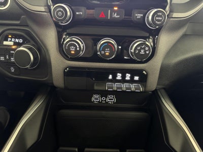 2027 RAM Ram 1500 RAM 1500 EXPRESS CREW CAB 4X4 5'7' BOX