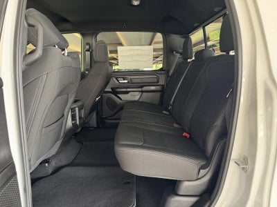 2027 RAM Ram 1500 RAM 1500 EXPRESS CREW CAB 4X4 5'7' BOX