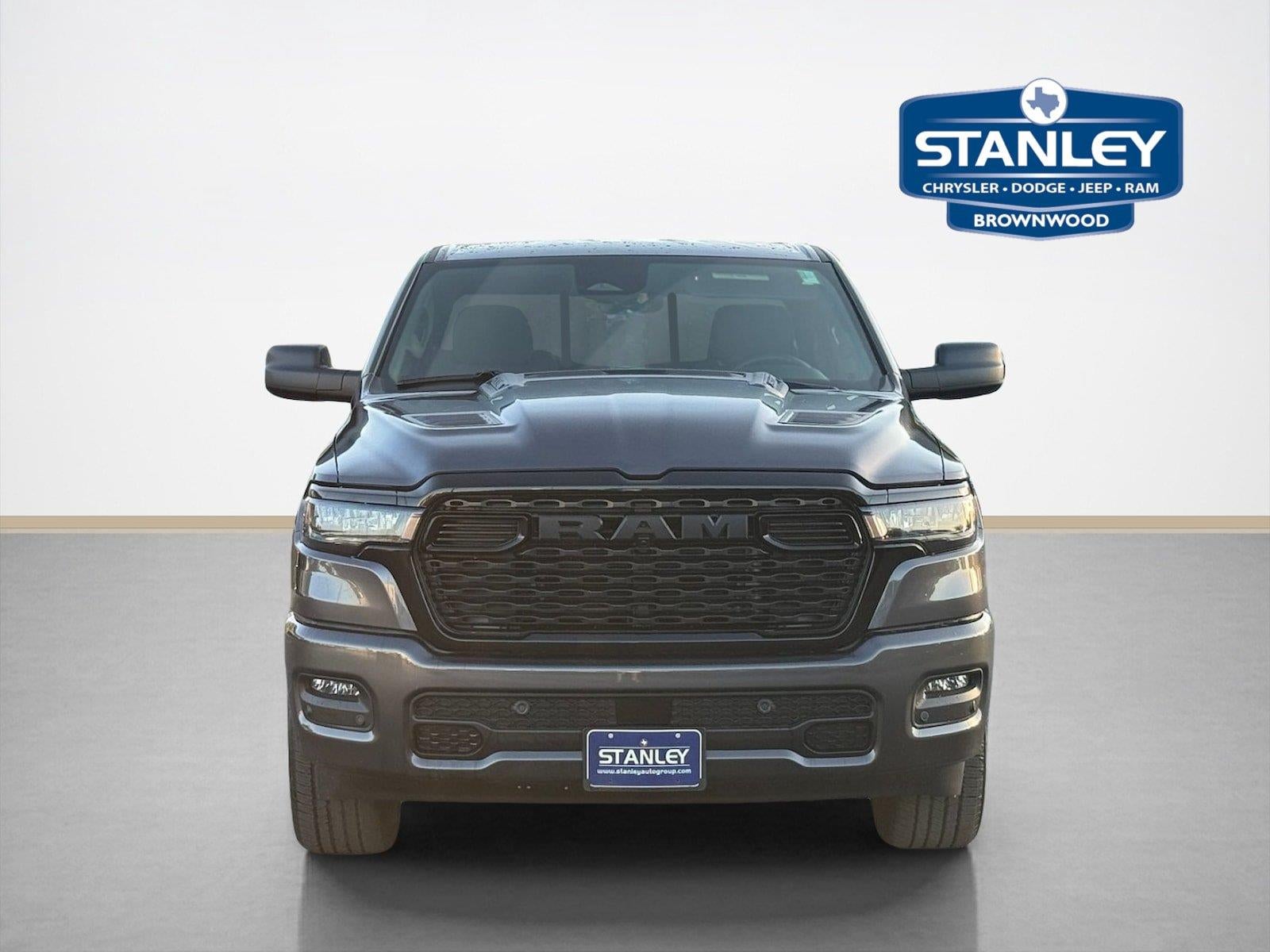 2026 RAM 1500 RAM 1500 EXPRESS CREW CAB 4X4 5'7' BOX