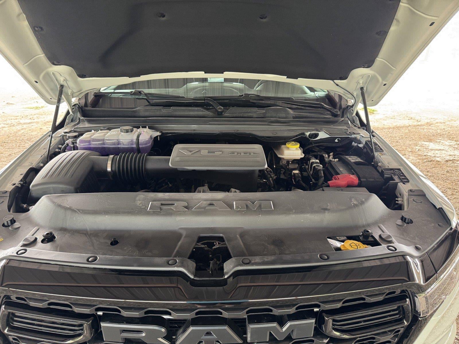 2026 RAM 1500 RAM 1500 EXPRESS CREW CAB 4X4 5'7' BOX