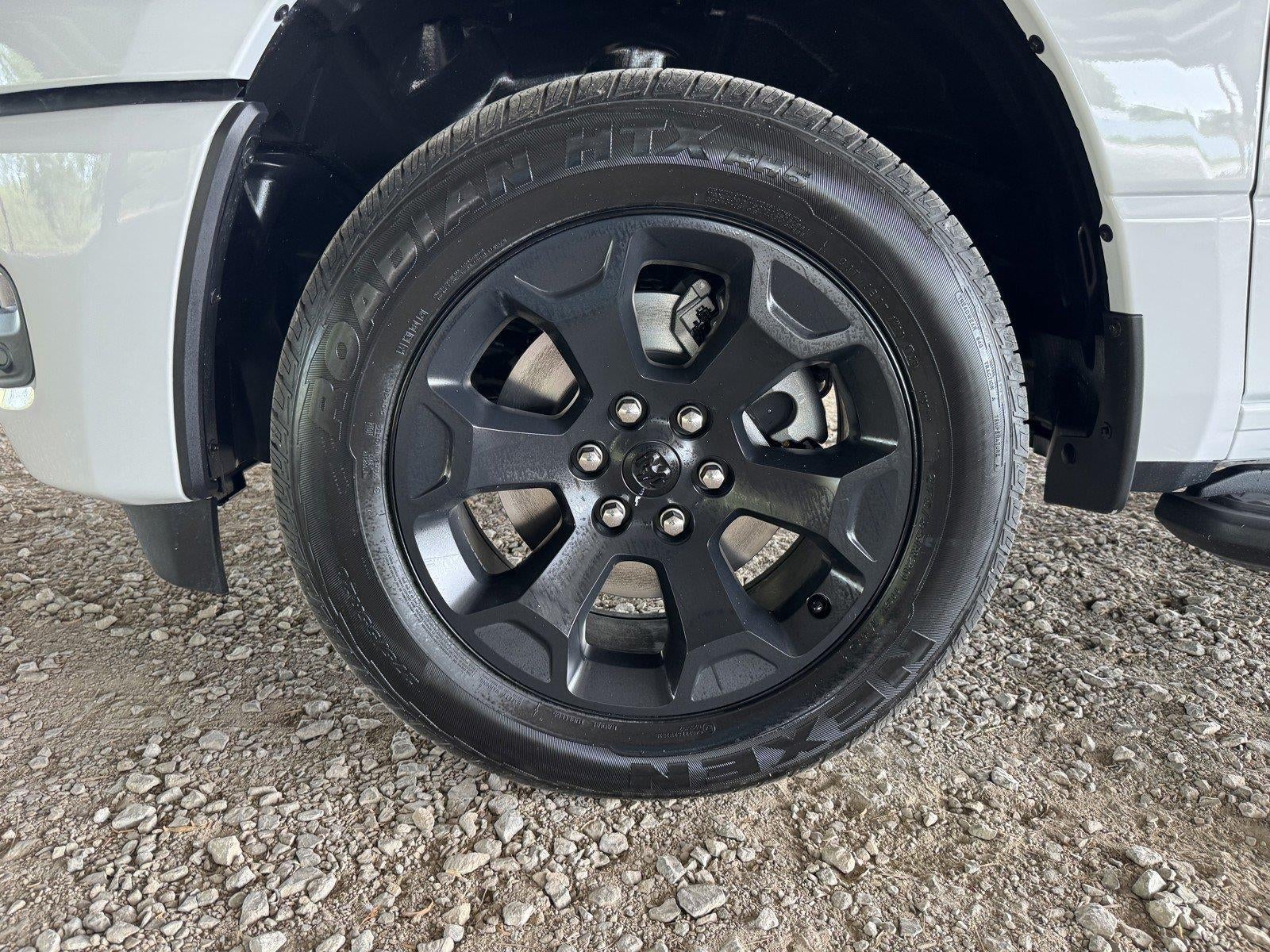 2026 RAM 1500 RAM 1500 EXPRESS CREW CAB 4X4 5'7' BOX