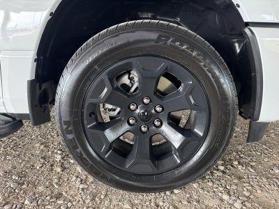 2026 RAM 1500 RAM 1500 EXPRESS CREW CAB 4X4 5'7' BOX