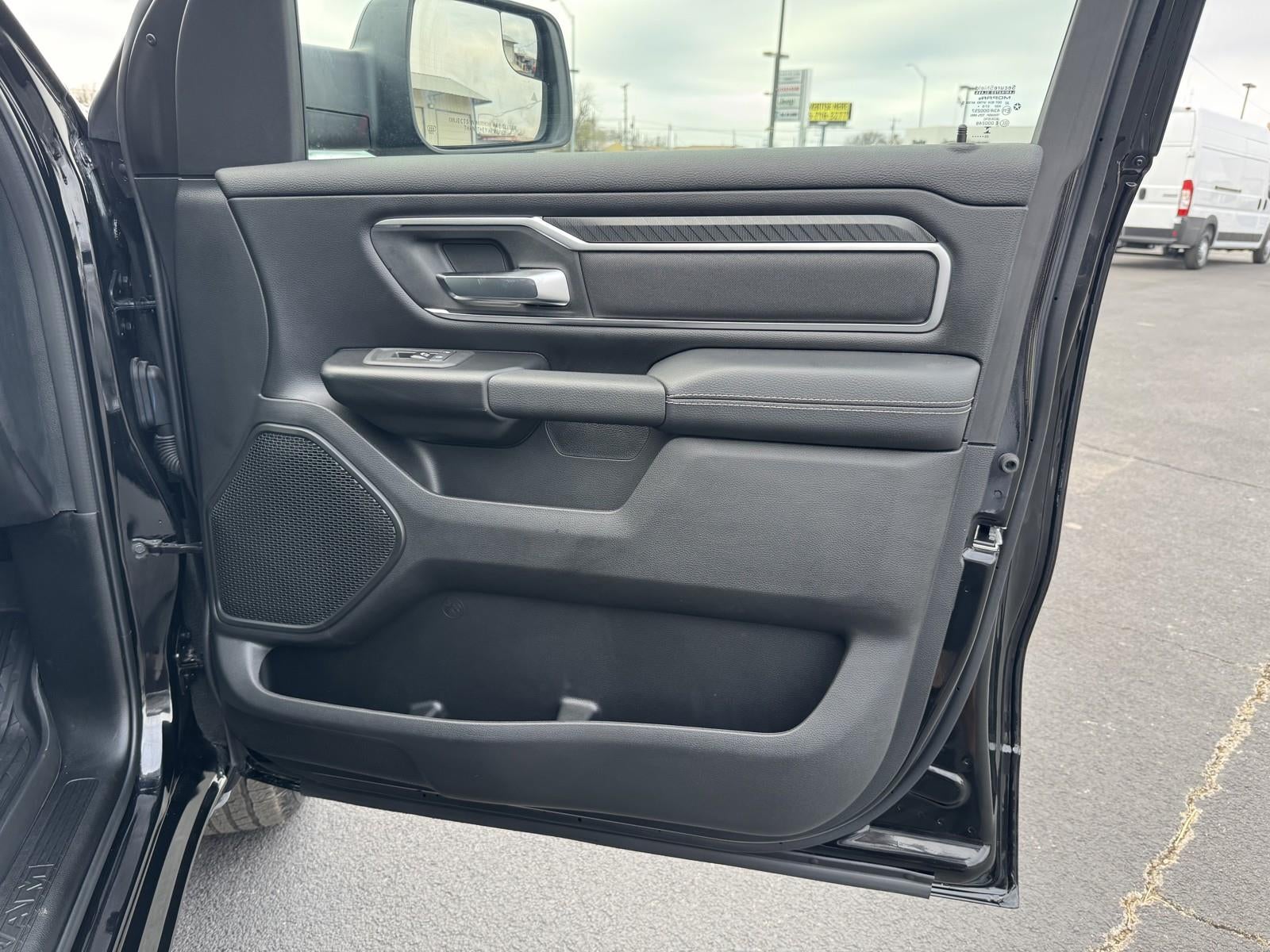 2026 RAM Ram 1500 RAM 1500 LONE STAR CREW CAB 4X4 5'7' BOX