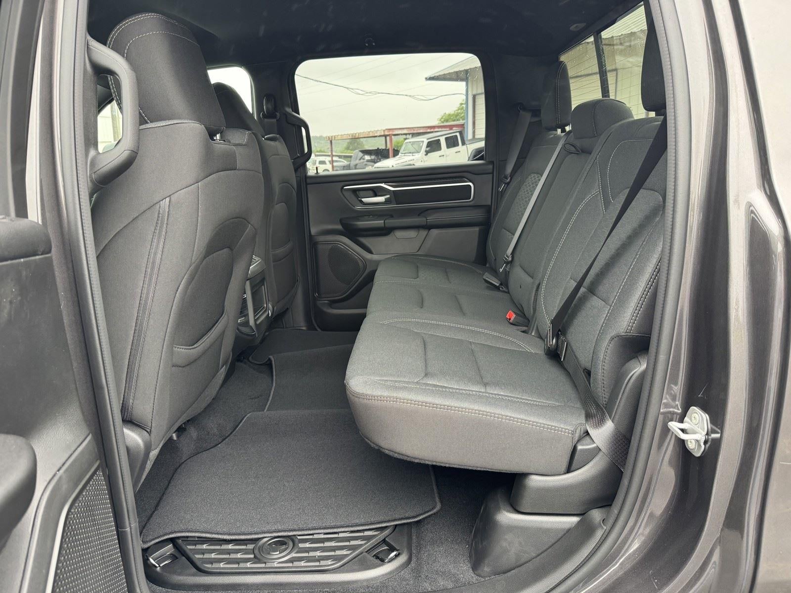 2026 RAM Ram 1500 RAM 1500 LONE STAR CREW CAB 4X4 5'7' BOX