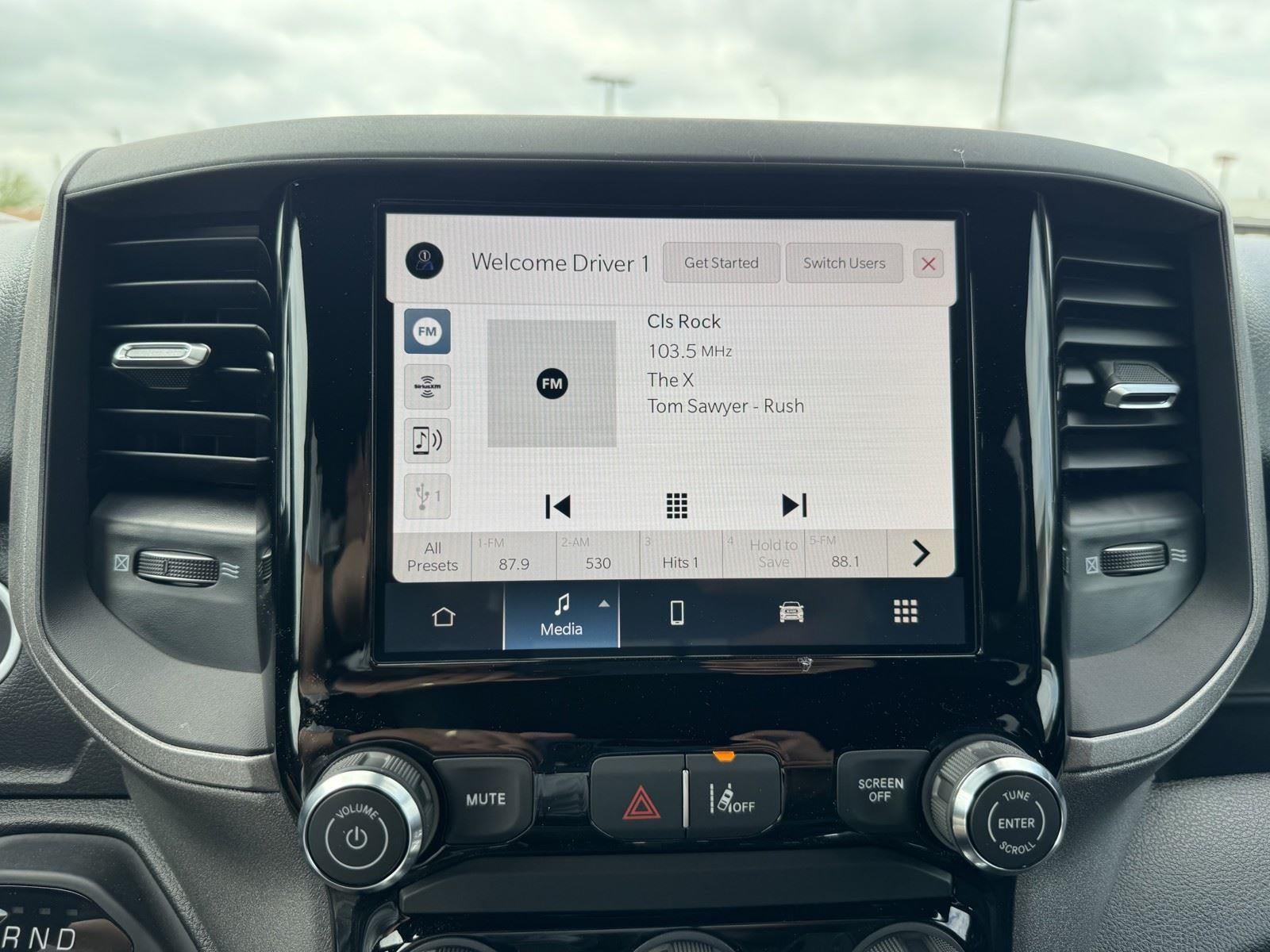 2026 RAM Ram 1500 RAM 1500 WARLOCK CREW CAB 4X4 5'7' BOX