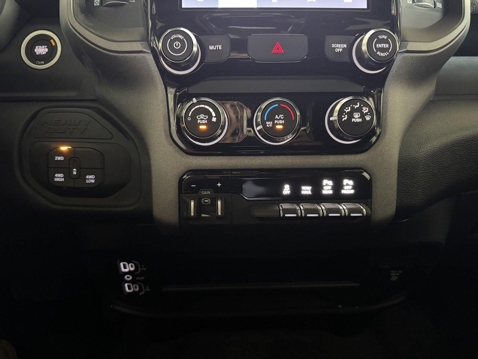 2027 RAM 2500 Black Express