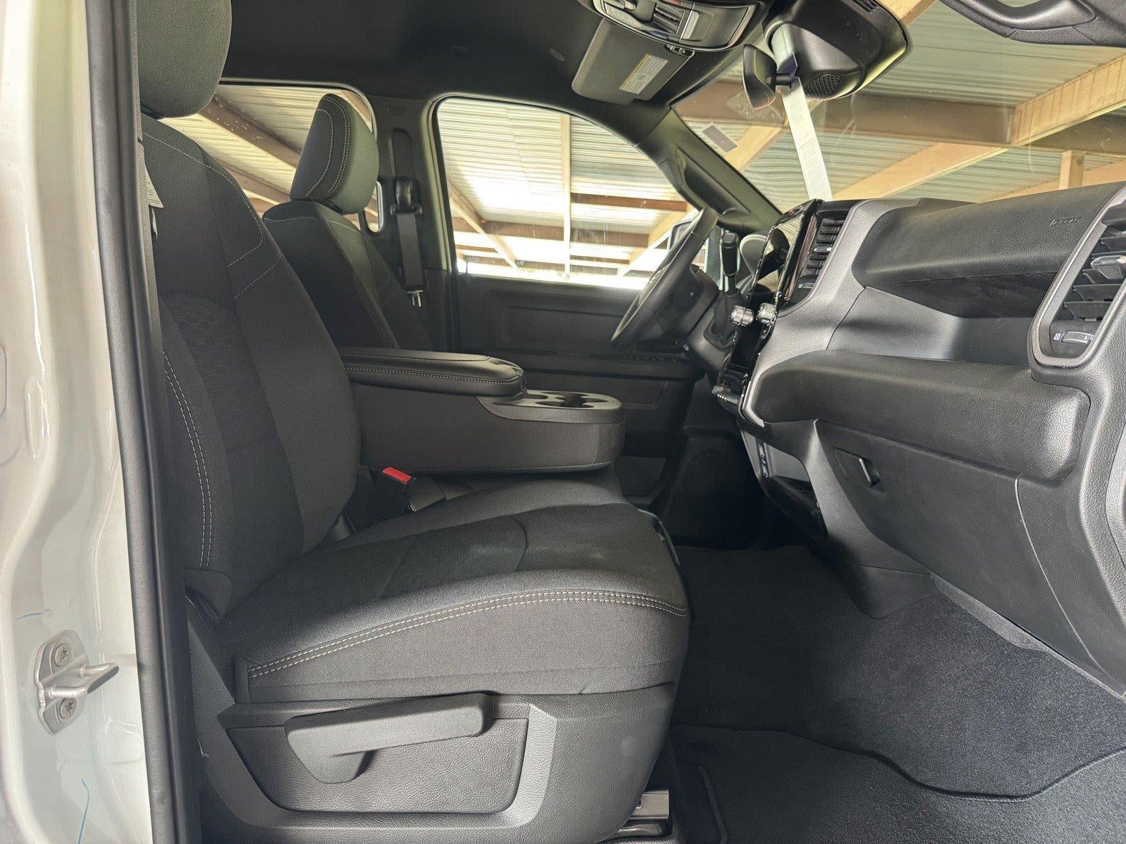 2027 RAM Ram 2500 RAM 2500 TRADESMAN CREW CAB 4X4 6'4' BOX