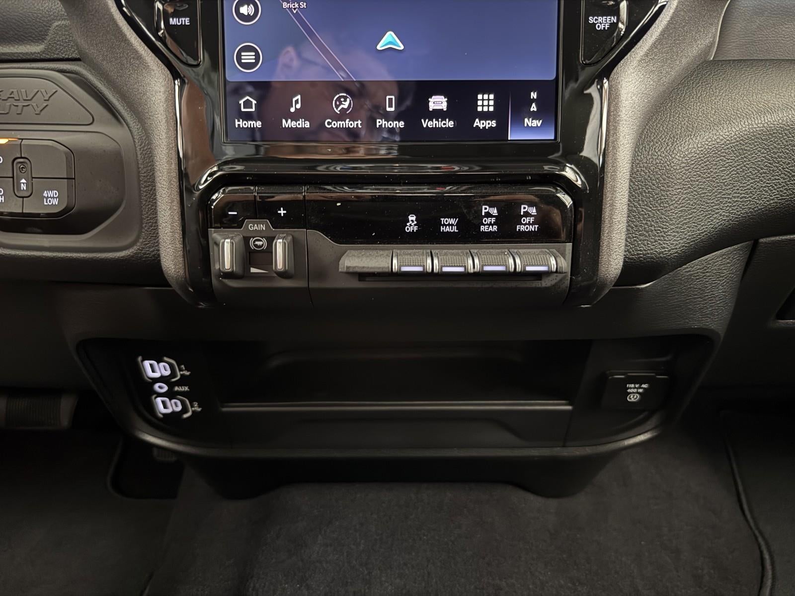 2027 RAM Ram 2500 RAM 2500 TRADESMAN CREW CAB 4X4 6'4' BOX
