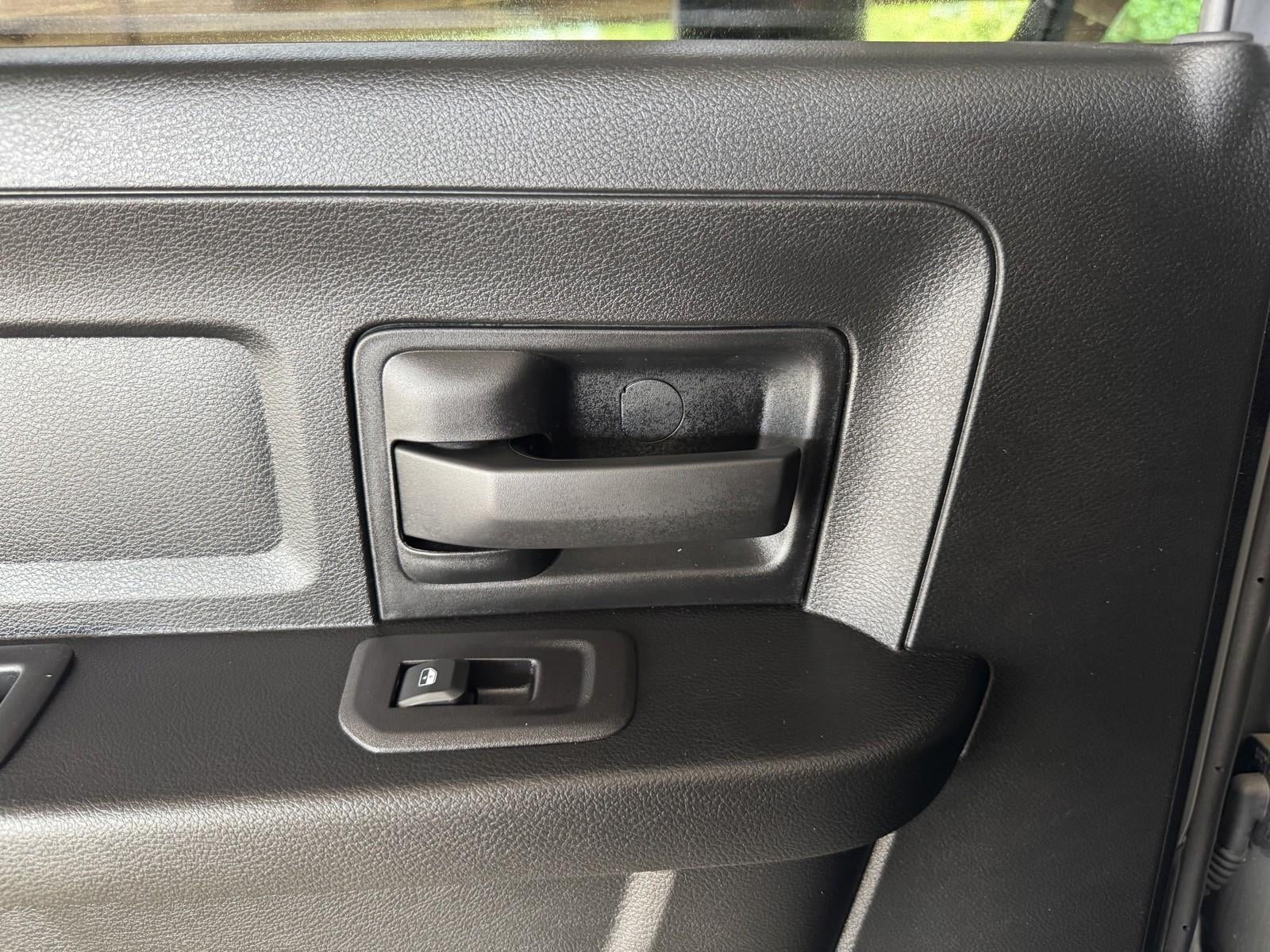 2027 RAM Ram 2500 RAM 2500 TRADESMAN CREW CAB 4X4 6'4' BOX