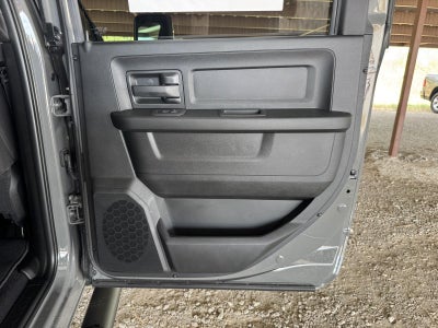 2027 RAM Ram 2500 RAM 2500 TRADESMAN CREW CAB 4X4 6'4' BOX