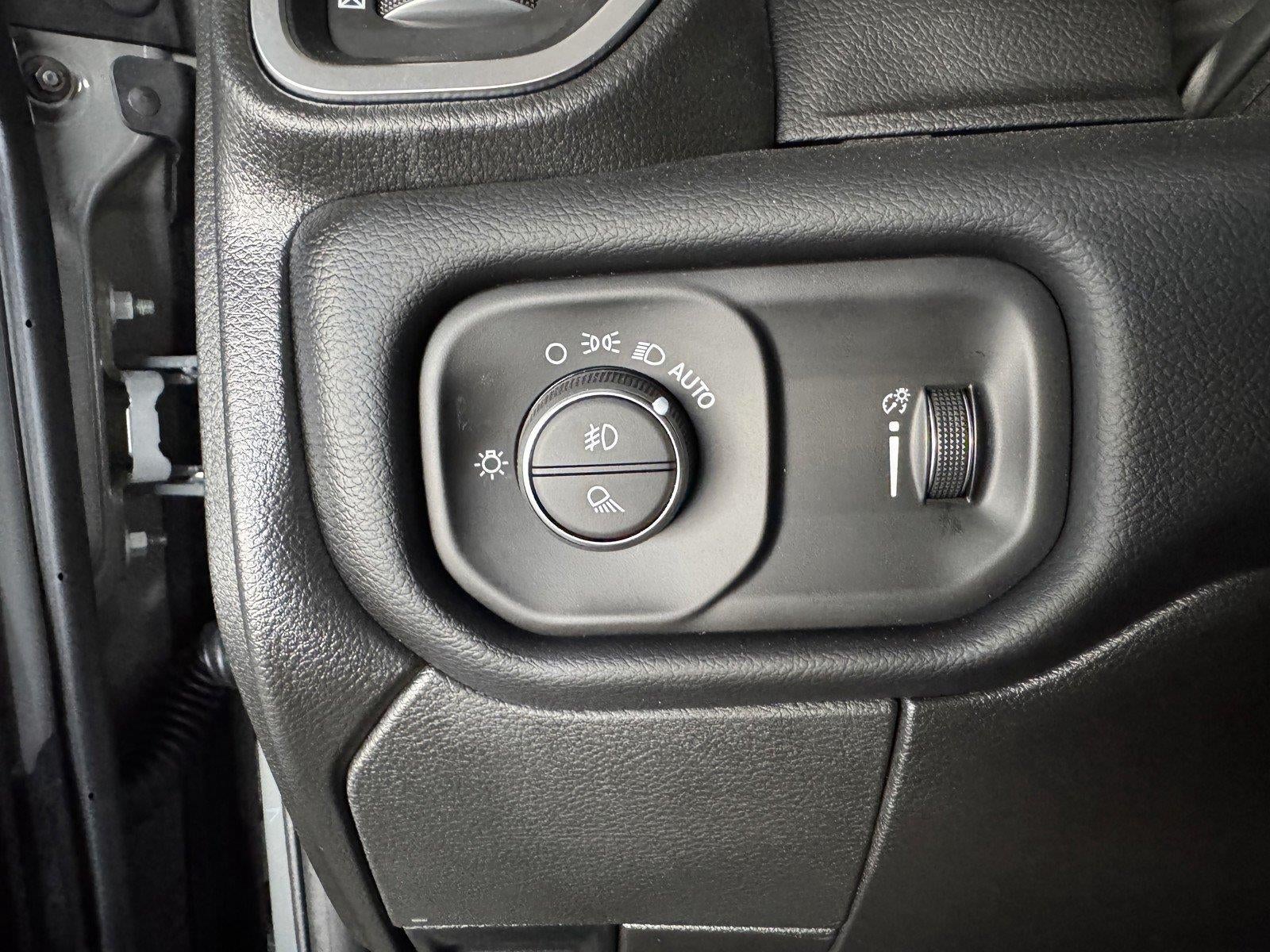 2026 RAM 2500 RAM 2500 LONE STAR CREW CAB 4X4 6'4' BOX