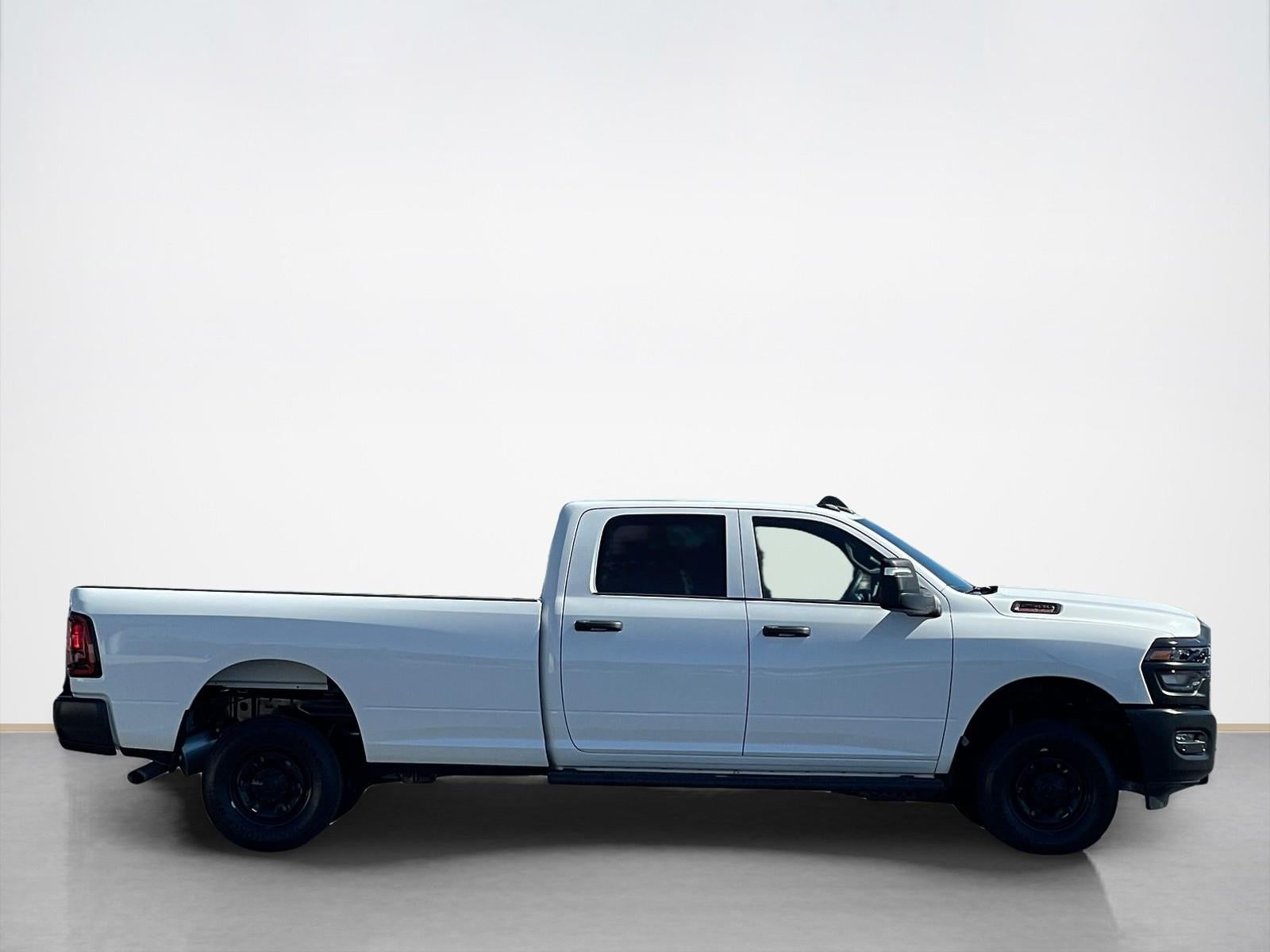 2026 RAM Ram 2500 RAM 2500 TRADESMAN CREW CAB 4X4 8' BOX