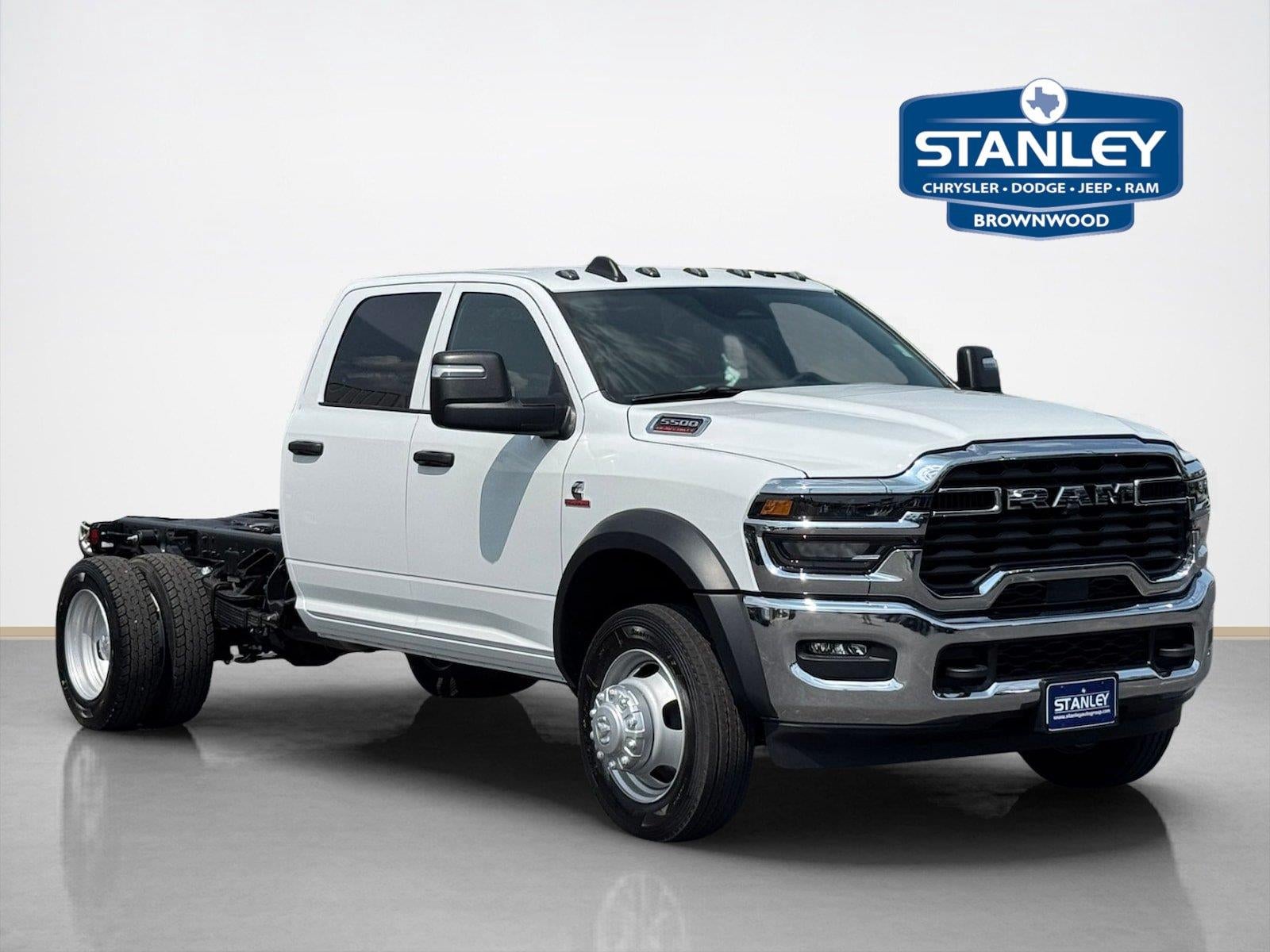 2026 RAM 5500 Chassis RAM 5500 TRADESMAN CHASSIS CREW CAB 4X4 60' CA