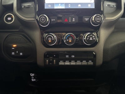 2026 RAM 5500 Chassis RAM 5500 TRADESMAN CHASSIS CREW CAB 4X4 60' CA