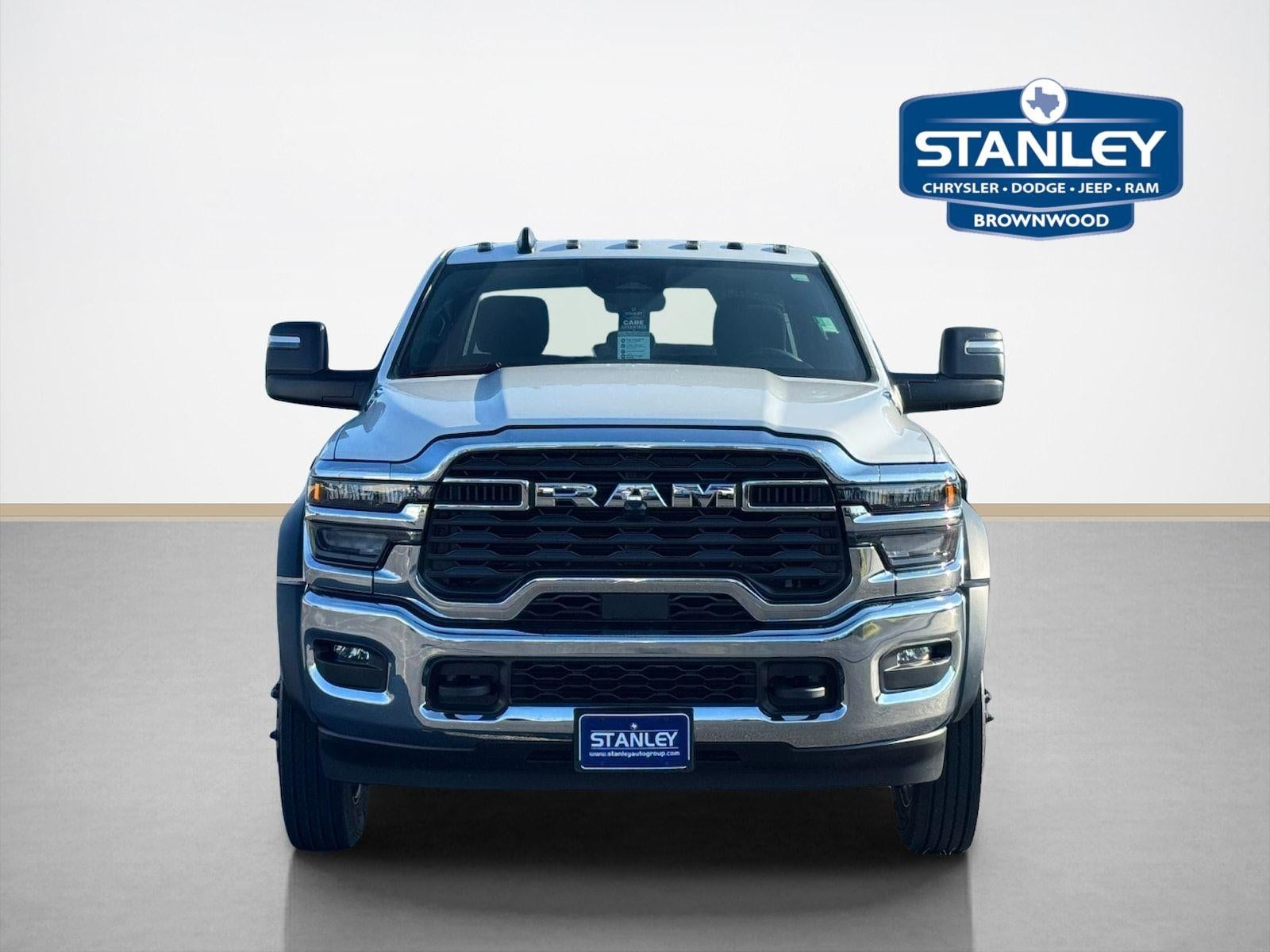 2026 RAM Ram 5500 Chassis Cab RAM 5500 TRADESMAN CHASSIS CREW CAB 4X4 84' CA