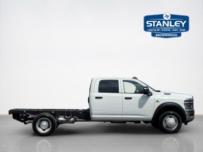2026 RAM 5500 Chassis RAM 5500 TRADESMAN CHASSIS CREW CAB 4X4 84' CA