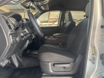 2026 RAM Ram 5500 Chassis Cab RAM 5500 TRADESMAN CHASSIS CREW CAB 4X4 84' CA