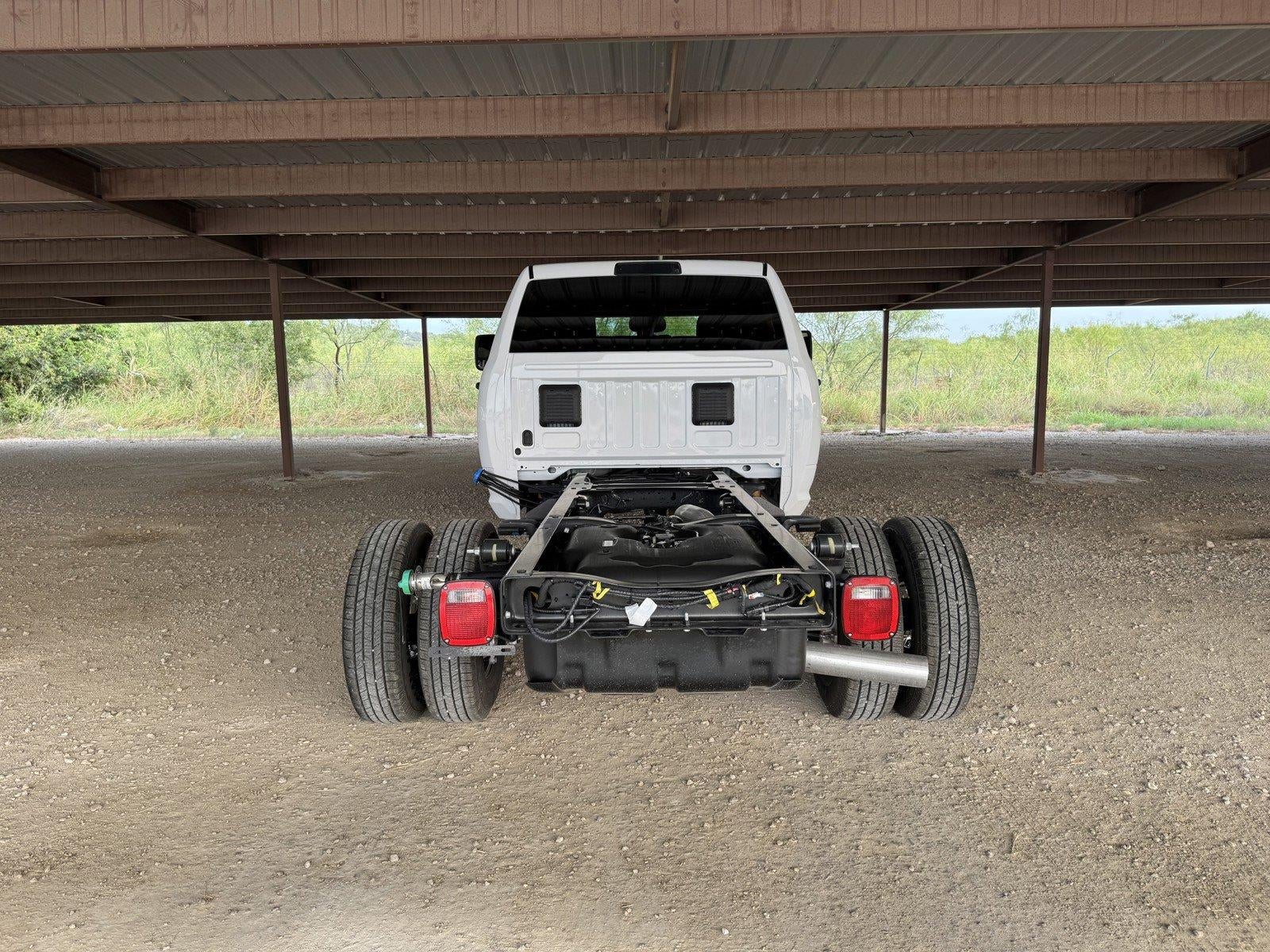 2027 RAM 3500 Chassis Cab Tradesman