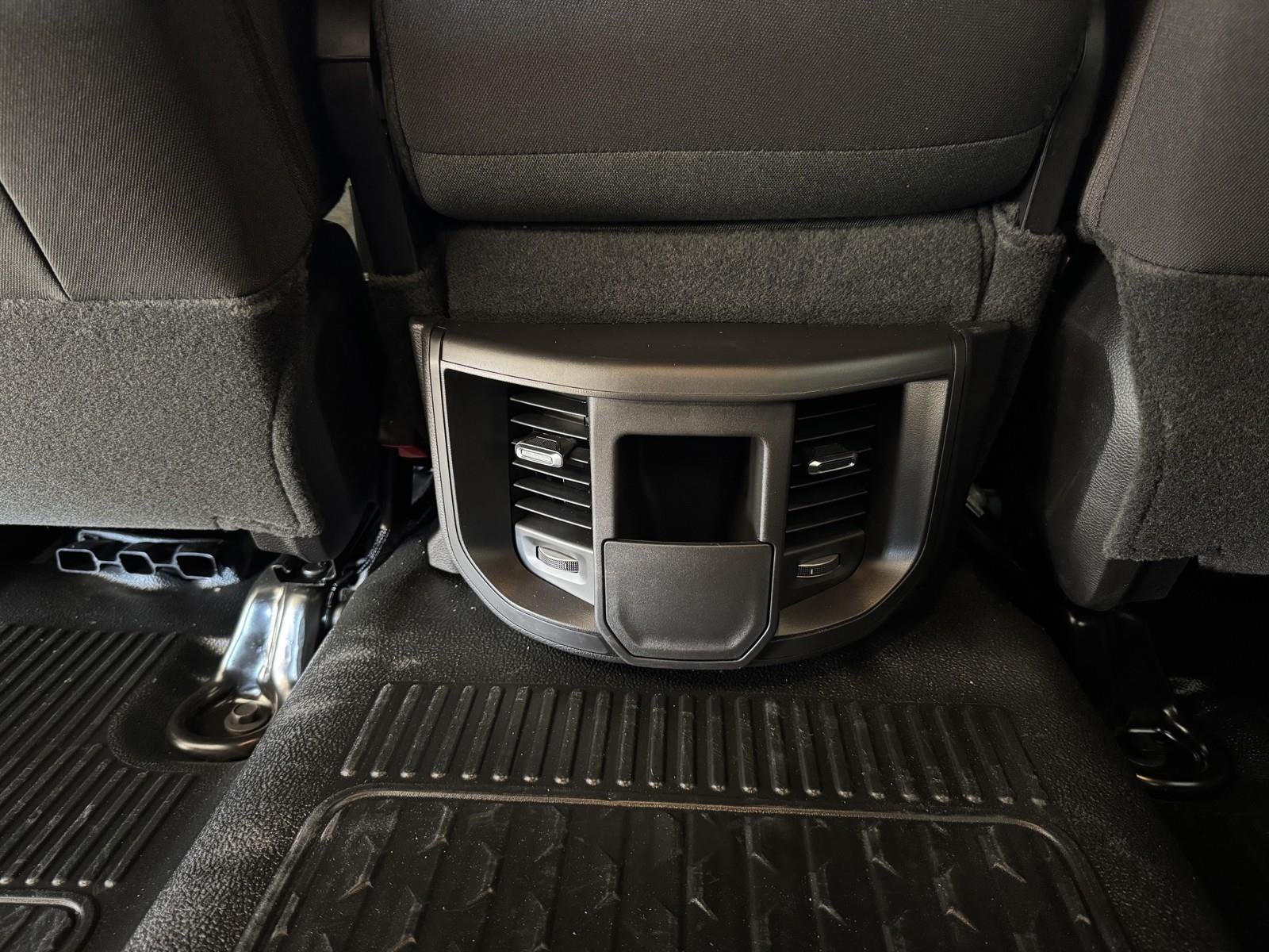 2026 RAM Ram 3500 Chassis Cab RAM 3500 TRADESMAN CREW CAB CHASSIS 4X4 60' CA