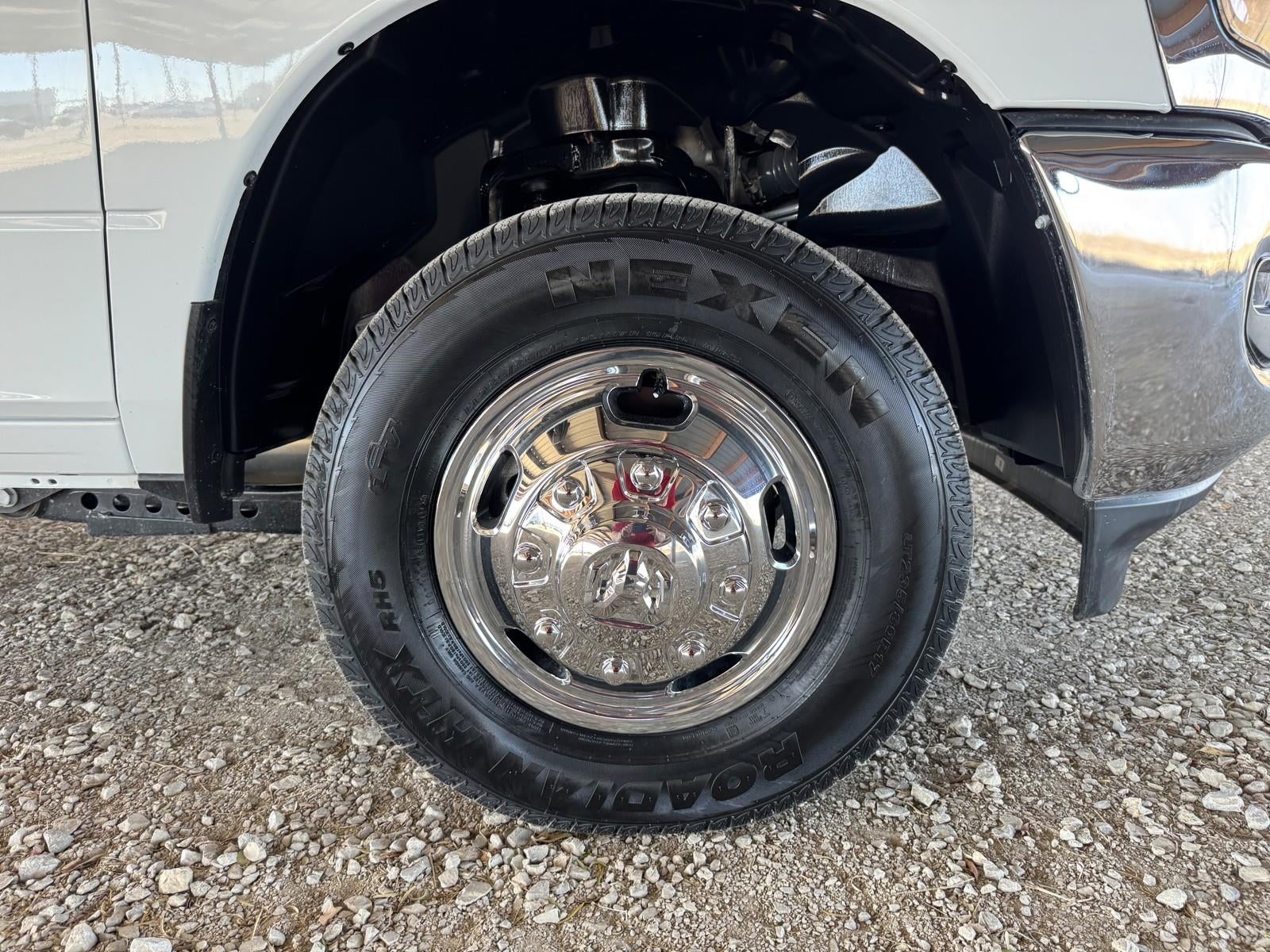 2026 RAM Ram 3500 Chassis Cab RAM 3500 TRADESMAN CREW CAB CHASSIS 4X4 60' CA