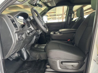 2026 RAM Ram 3500 Chassis Cab RAM 3500 TRADESMAN CREW CAB CHASSIS 4X4 60' CA