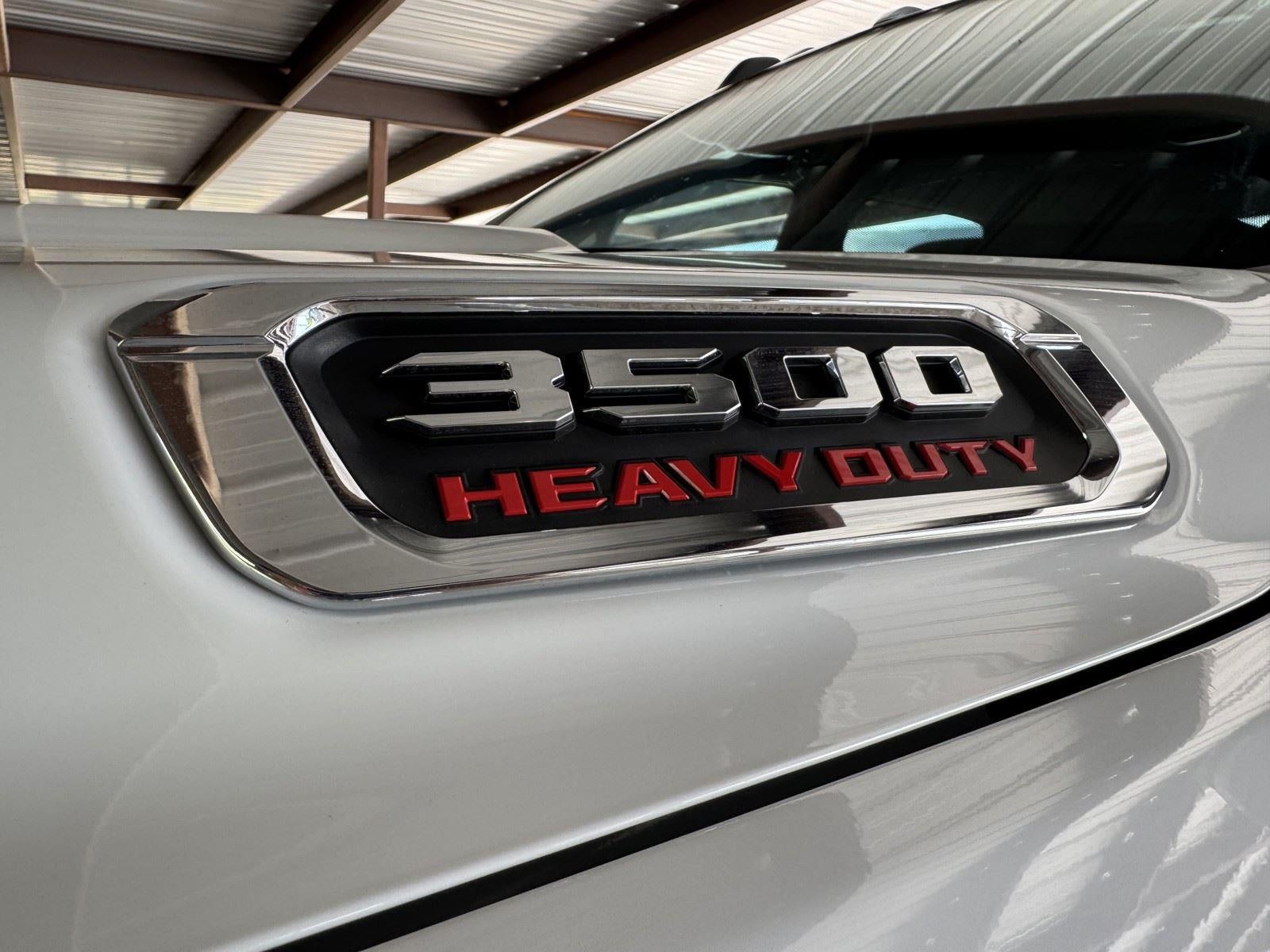 2026 RAM Ram 3500 Chassis Cab RAM 3500 TRADESMAN CREW CAB CHASSIS 4X4 60' CA