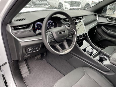 2025 Jeep Grand Cherokee GRAND CHEROKEE LAREDO X 4X2