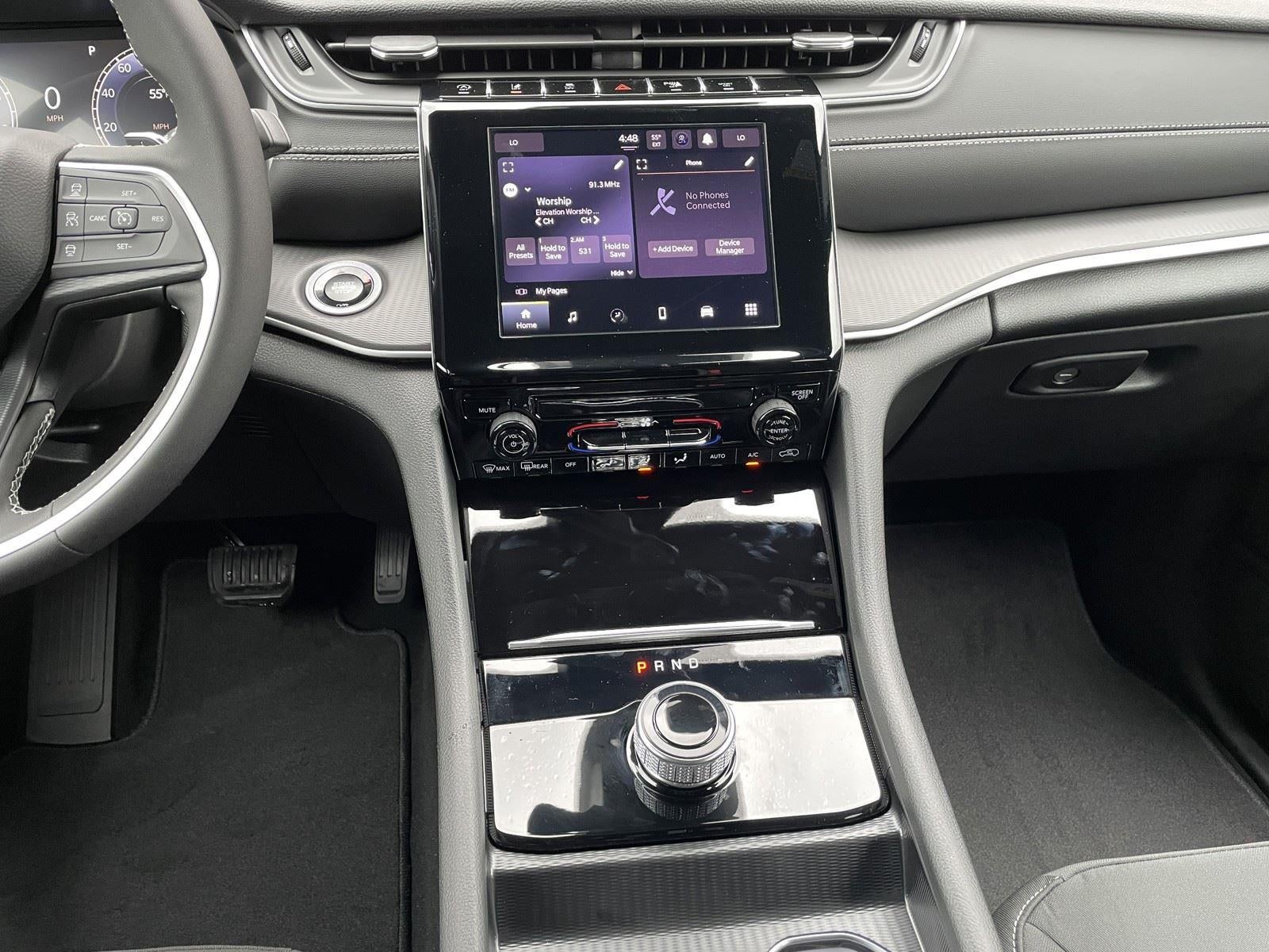 2025 Jeep Grand Cherokee GRAND CHEROKEE LAREDO X 4X2