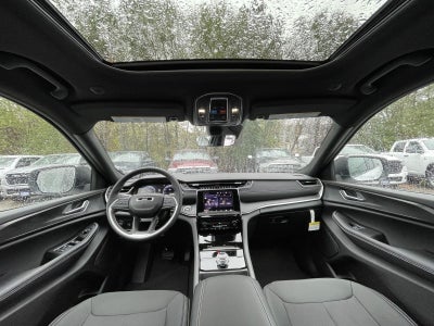 2025 Jeep Grand Cherokee GRAND CHEROKEE LAREDO X 4X2