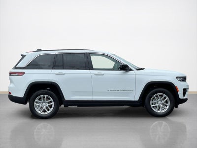 2025 Jeep Grand Cherokee GRAND CHEROKEE LAREDO X 4X2